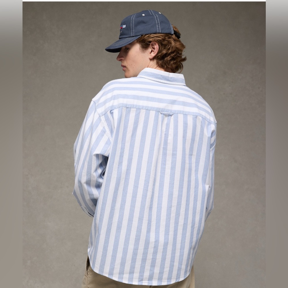 NWT American Eagle Outfitters Blue and White Striped Shirt - Picture 6 of 8